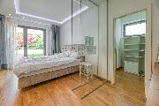   , , mala slika 4