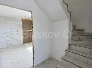   , , mala slika 5
