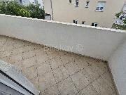   , , mala slika 11