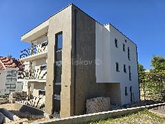 Nekretnina Rogoznica, Rogoznica