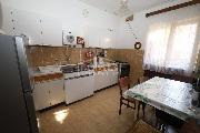   , , mala slika 2