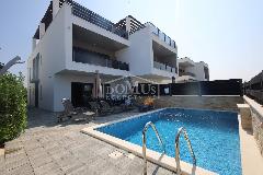 Nekretnina Vodice, Srima