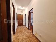   , , mala slika 10