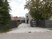   , , mala slika 9