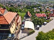   , , mala slika 2